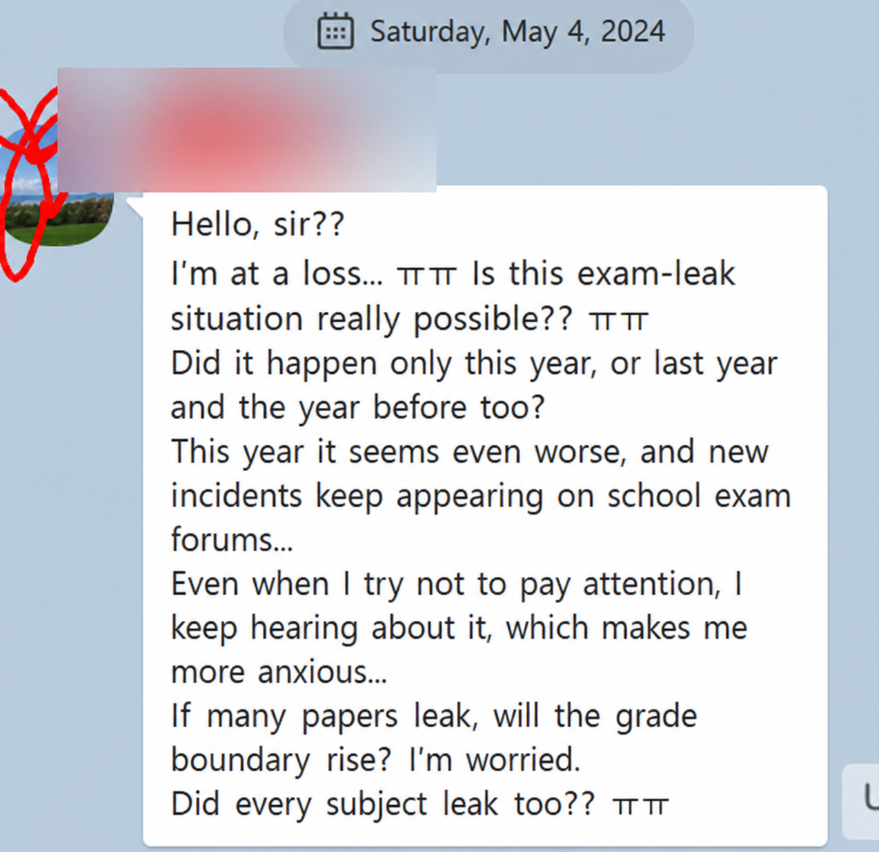 English translation of a student asking whether IB exam leaks could affect grade boundaries